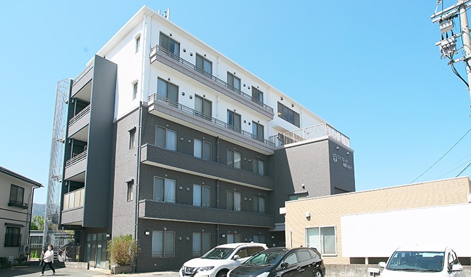 『ライフエイド柏原ミルテ』は医療依存度が高い方も入居いただけます。