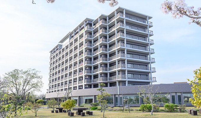 『九電ケアタウン』はお元気な方も介護が必要な方もお住まいいただけます。