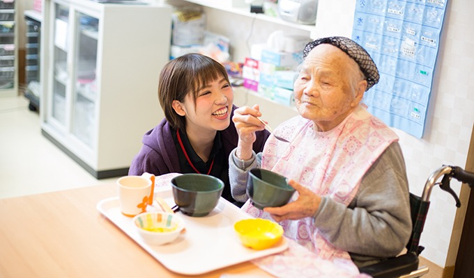 要介護度が高くても、無理のない範囲で離床してお過ごし頂いております。